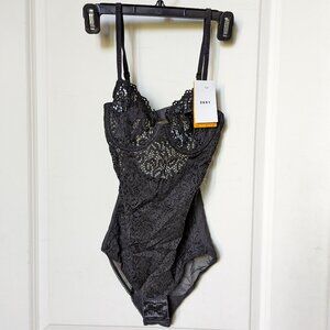 DKNY – Classic Lace Underwire Bodysuit